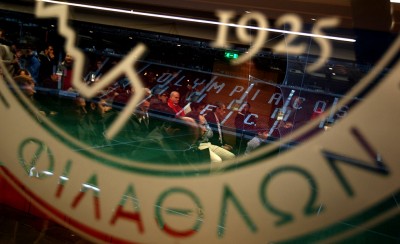 Διάψευση για Τετέι και Σισοκό