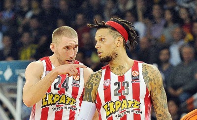 Άπαντες παρόντες!