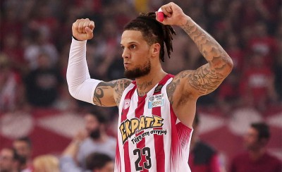 Ευχές σε Χάκετ από την ΚΑΕ