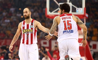 Θρύλε σ' αγαπώ κι ας μου κάνεις γκέλες...