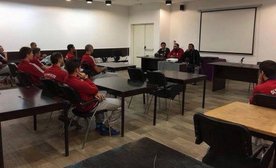 Η πρώτη γνωριμία με Μπόσκαν!