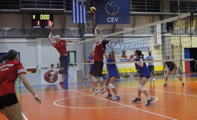 Μοιράζουν 4άρες οι 