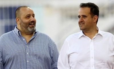 Ψεύτες και εκεί!