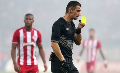 Κάντε μας ένα αφιέρωμα στον... κορυφαίο Σιδηρόπουλο! Ντροπή!