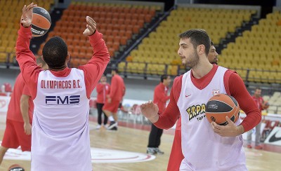 Όλα καλά για τον Θρύλο