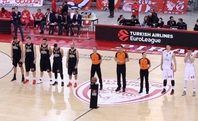 Με τα μαύρα ο Θρύλος