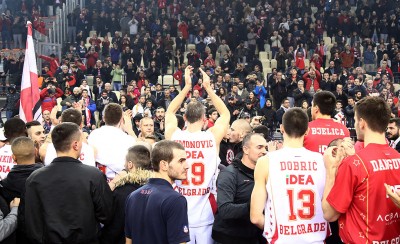 Αποθέωση στο ΣΕΦ!