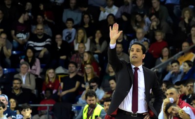 Με τον κόσμο του στο 