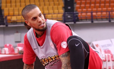 Ξεκίνησε δουλειά ο Χάκετ (video)