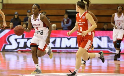 Όλα... ανοικτά για την Χόντζις