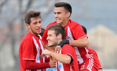 Την Κυριακή οι Νέοι