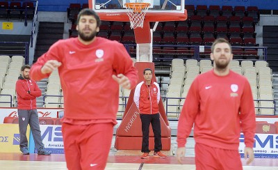 Αλλαγή πλάνου από Σφαιρόπουλο!