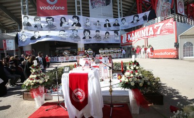 Τα χρόνια περνάνε, ποτέ δεν σας ξεχνάμε! (video)