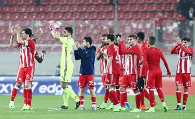 Δεν τους... βλέπει στο μέτρο ο Θρύλος (photo)