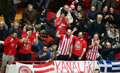 Μάγκες στο παρκέ, μάγκες και στην εξέδρα