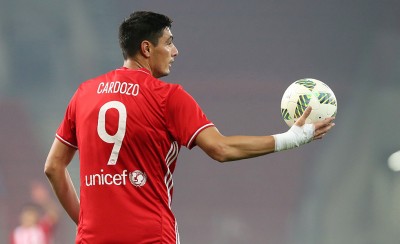 Το χειροκρότημα σε Καρντόσο