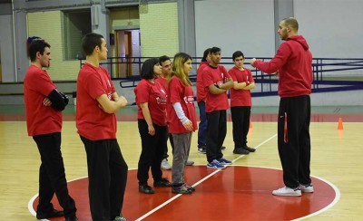 One team στο ΣΕΦ