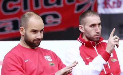 Ανάσες σε Σπανούλη