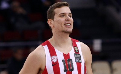 Το πρώτο double-double του Αγραβάνη!