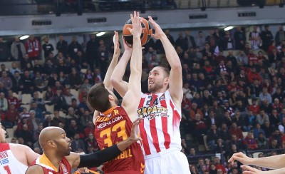 Λοτζέσκι... απών!