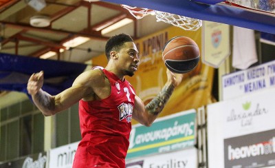 Πολυτιμότερος ο Μπιρτς