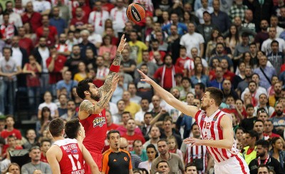 Τα buzzer beater του Γιώργου Πρίντεζη (video)