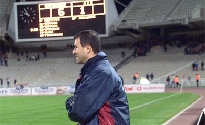 Αυτός ξέρει (videos)