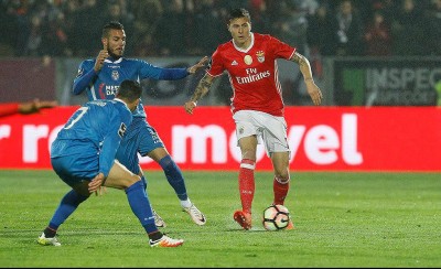 Μήτρογλου και Σάμαρης νίκησαν τον Καραμάνο