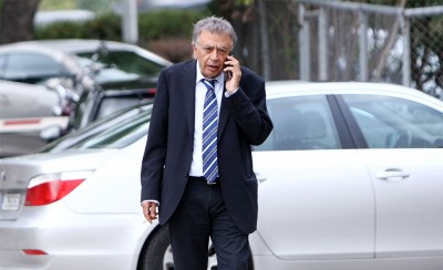 Μαζέψτε τον Κουτσοκούμνη!