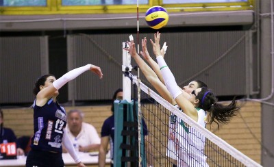 Σκέφτηκε... Θρύλο, λιποθύμησε, αποκλείστηκε!