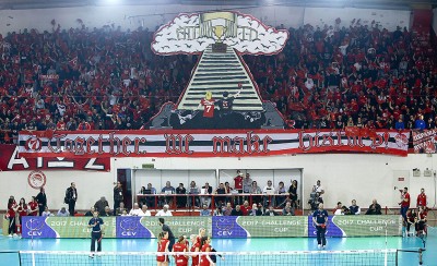 Μέχρι να βρούμε ουρανό...