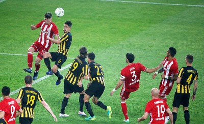 Άδειασε και... έμπλεξε