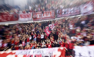 Απάντηση των οργανωμένων στον Ζουράρι
