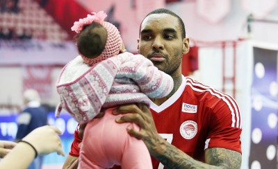 «Θέλουμε να τα πάρουμε όλα»