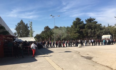 Περιμένει και ο κόσμος την... Έφες!