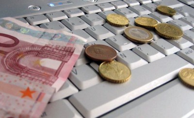 Με τη λύσσα θα μείνετε…