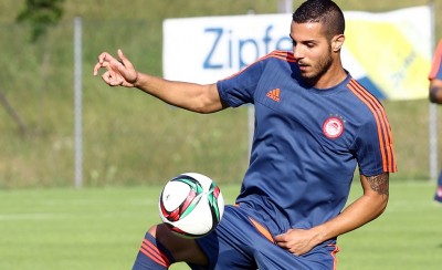 Επικό τρολάρισμα Καραμάνου σε Σαββίδη