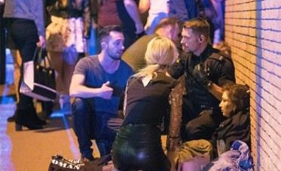 Φρίκη: 22 νεκροί από τη βομβιστική επίθεση! (videos)