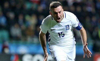 Βλέπει και Τοροσίδη…