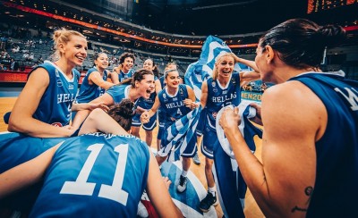 Τρελαίνουν την Ευρώπη οι γυναικάρες της Ελλάδας και του Θρύλου!