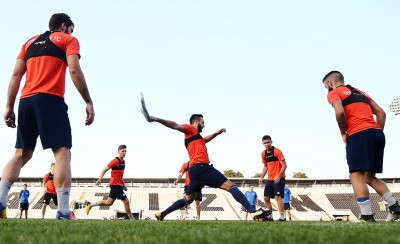 Με τα ερυθρόλευκα ο Θρύλος (photo)