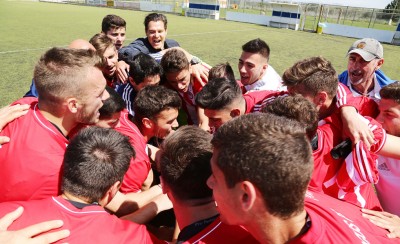 Στη Ρόδο Καραταΐδης, Νάνος