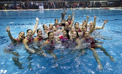 Γίνε κομμάτι του Θρύλου!