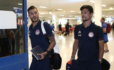 Στη βάση του ο Ολυμπιακός (photos)