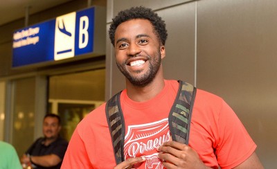 Το καλωσόρισμα του Ολυμπιακού (photo)