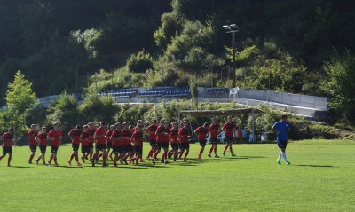 Σκληρή δουλειά των μικρών στο βουνό