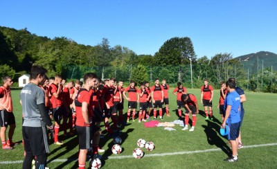 Δύο νέα φιλικά για τους Νέους