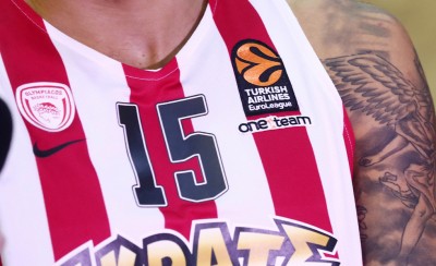 Ερυθρόλευκη η πρώτη (photo)