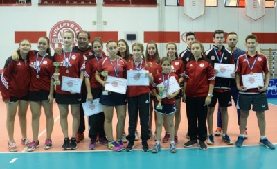 Γέμισε μετάλλια ο Θρύλος!