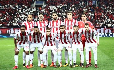 Στον Ναό του Θρύλου όλοι λυγίζουν!